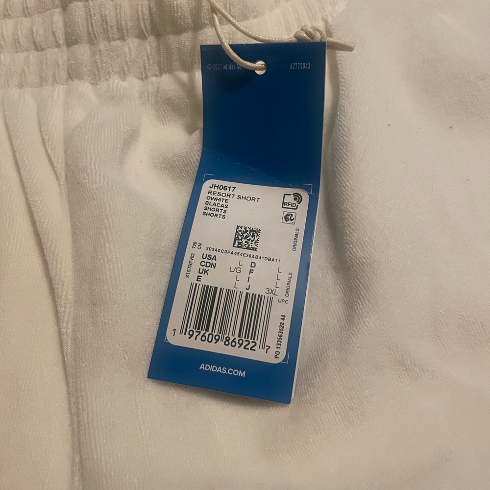 Adidas Women's Athletic Shorts in White and Green - Picture 5 of 5